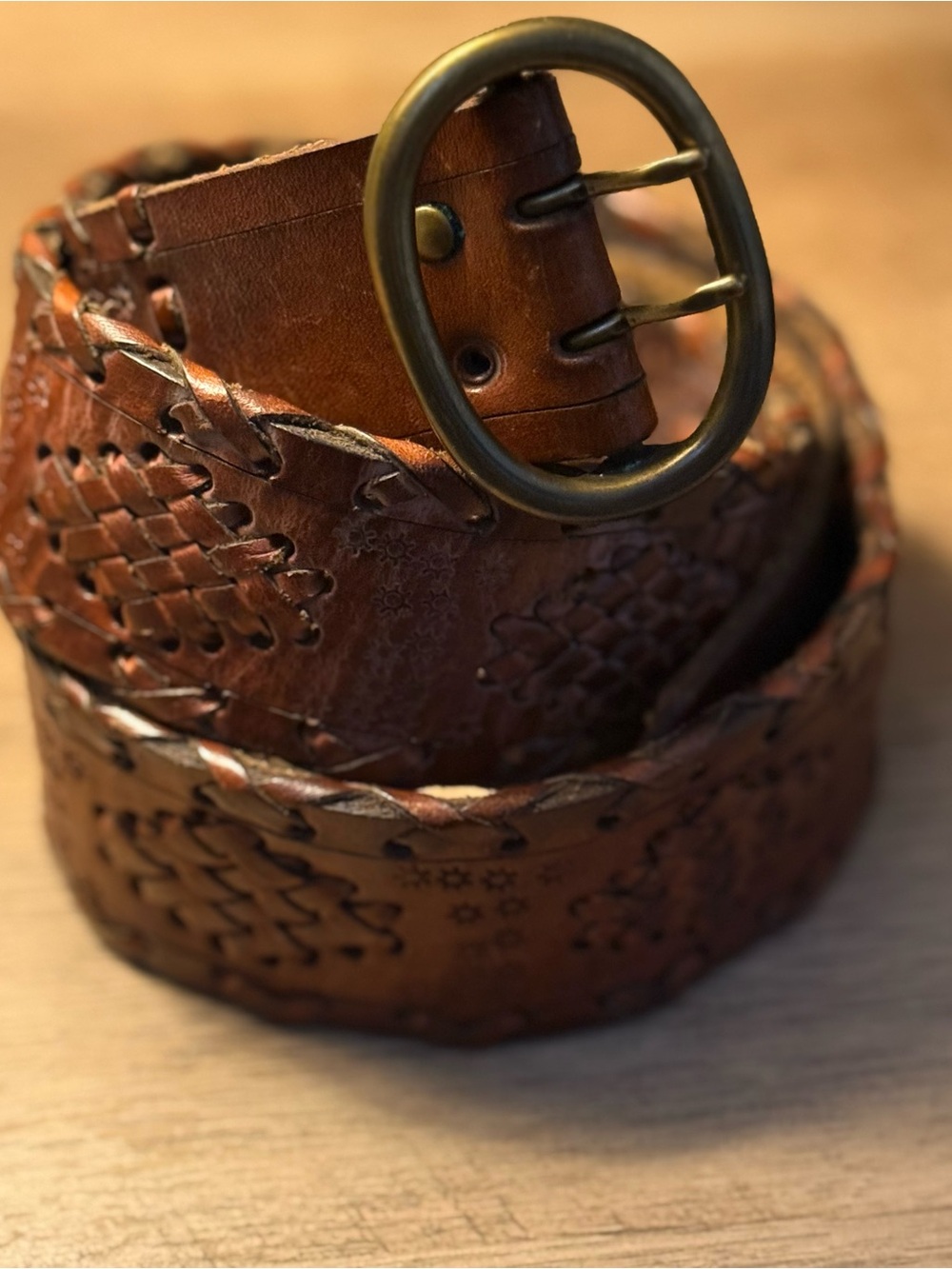 Vintage 90s Brown Woven Leather Women’s Belt - Classic Casual Style